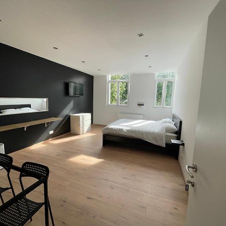 Room Of Tournai 3 エクステリア 写真